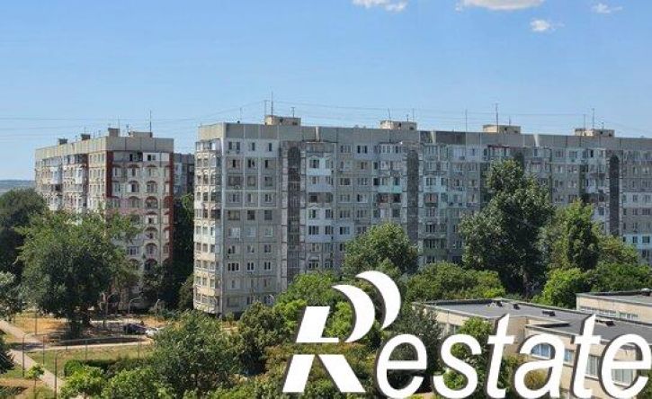 2-комн квартира улица Генерала Петрова, 10,  д. 10