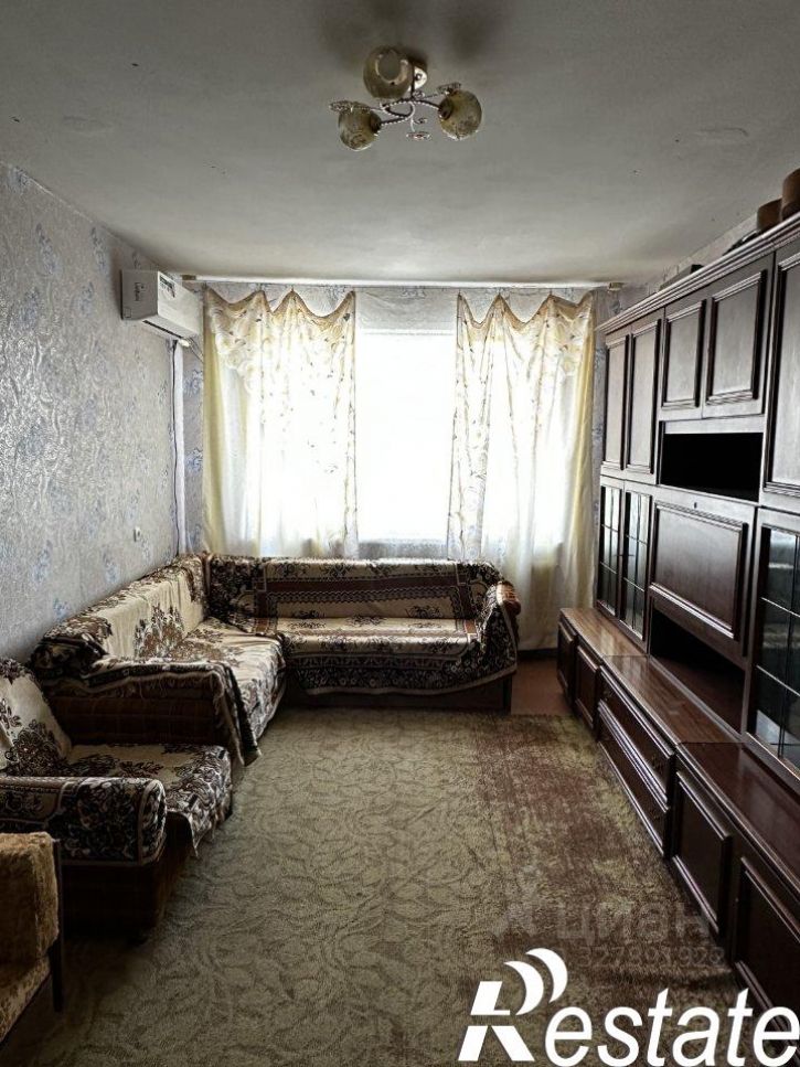 3-комн квартира улица Ворошилова, 8,  д. 8