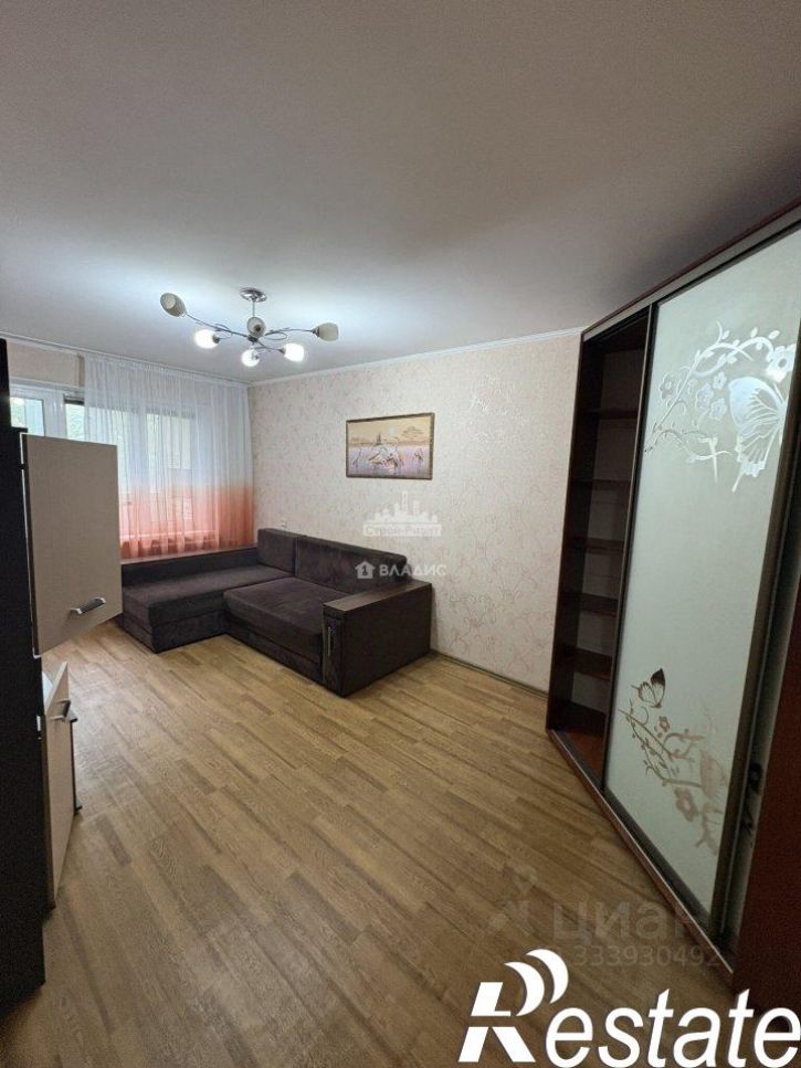 1-комн квартира улица Пошивальникова, 50,  д. 50