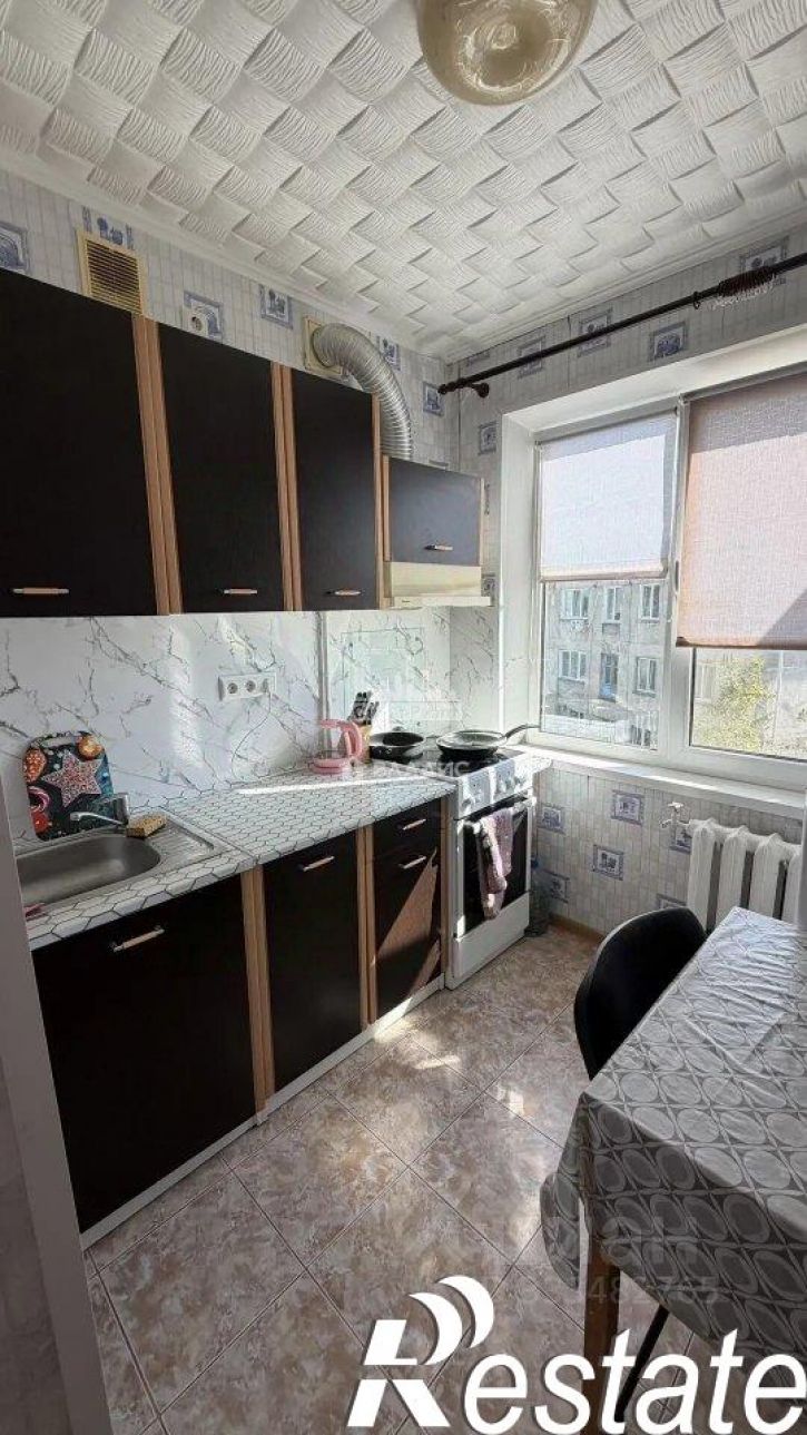 2-комн квартира улица Войкова, 29/18,  д. 29/18