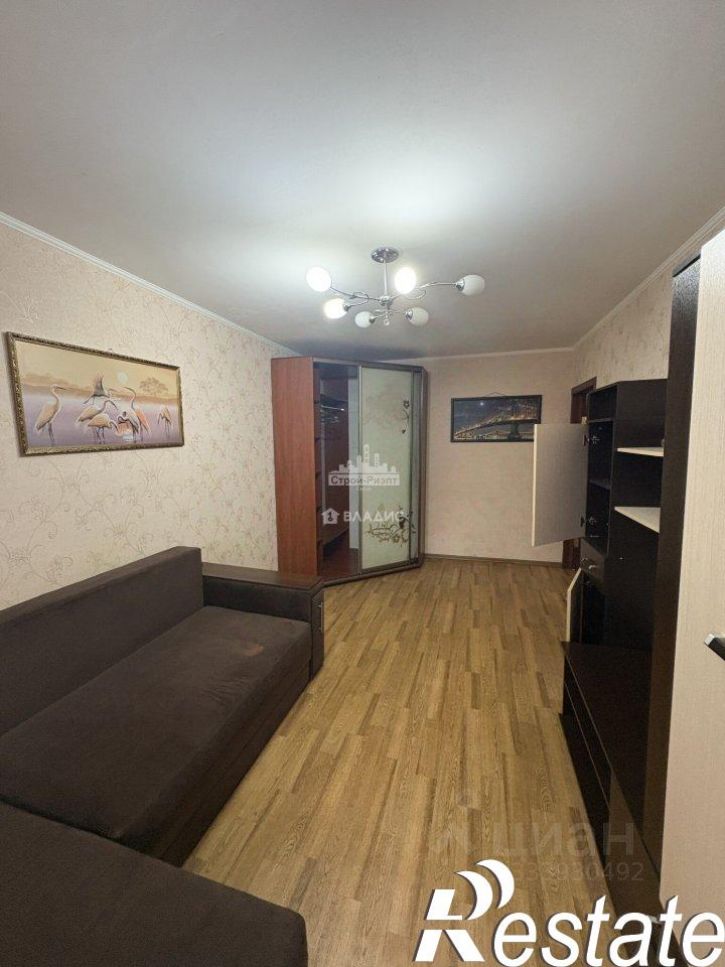 1-комн квартира улица Пошивальникова, 50,  д. 50