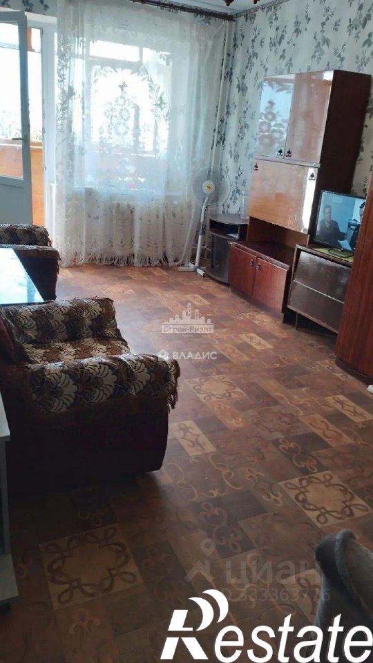 2-комн квартира улица Ульяновых, 1,  д. 1