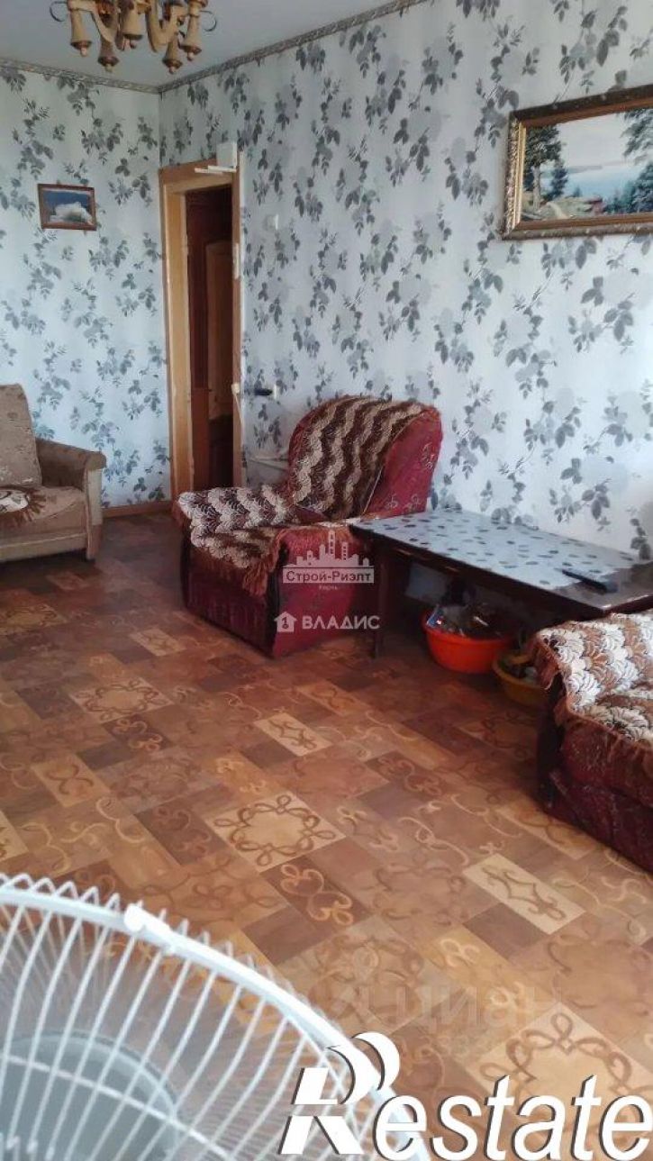 2-комн квартира улица Ульяновых, 1,  д. 1