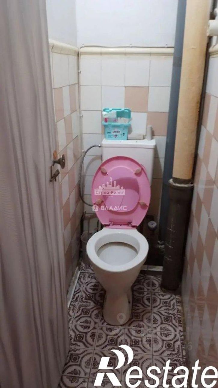 2-комн квартира улица Ульяновых, 1,  д. 1