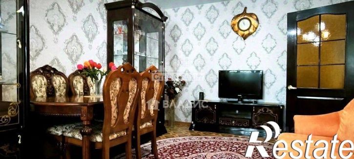2-комн квартира улица Карла Маркса, 10,  д. 10