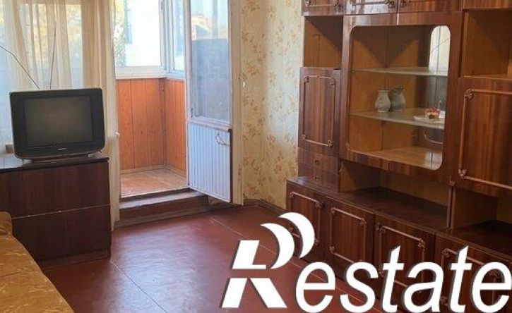 2-комн квартира улица Орджоникидзе, 90,  д. 90