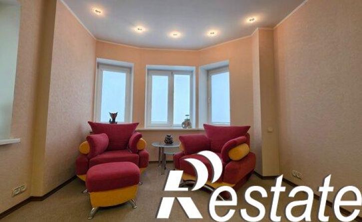 4-комн квартира Кооперативный переулок, 32,  д. 32
