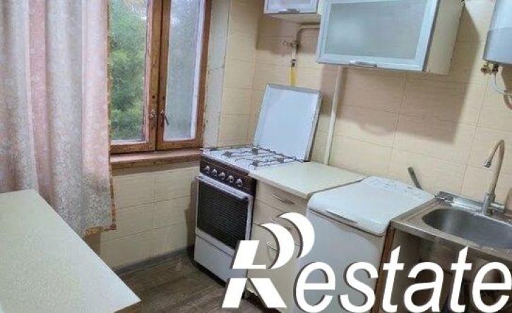 3-комн квартира улица Островского, 110,  д. 110